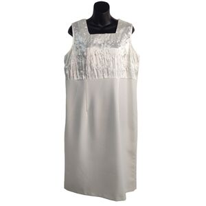 Helen Blake Women's Cream White Embroidered Sleeveless Dress 14